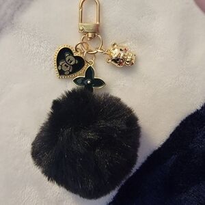 Puff ball bear keychain NIP